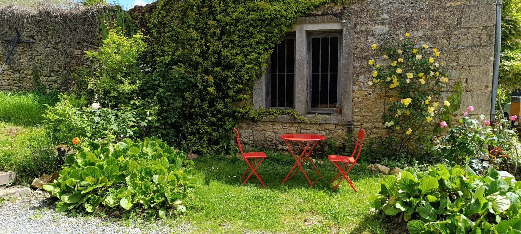 Maison Irondas Saint-Pierre-d'Aurillac Εξωτερικό φωτογραφία