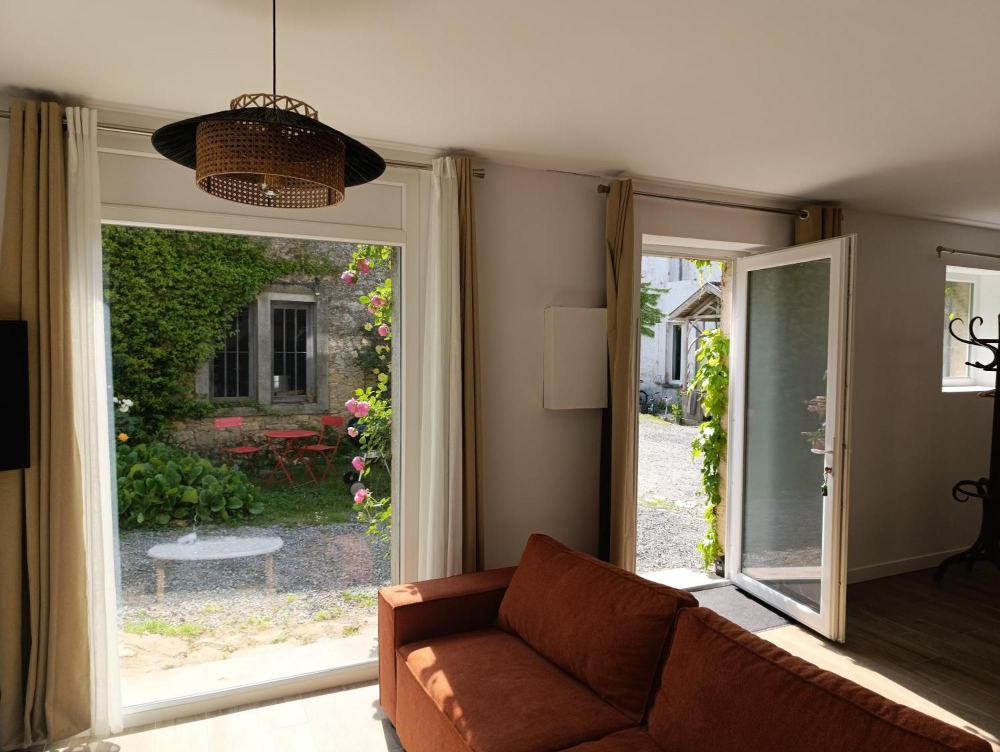 Maison Irondas Saint-Pierre-d'Aurillac Εξωτερικό φωτογραφία