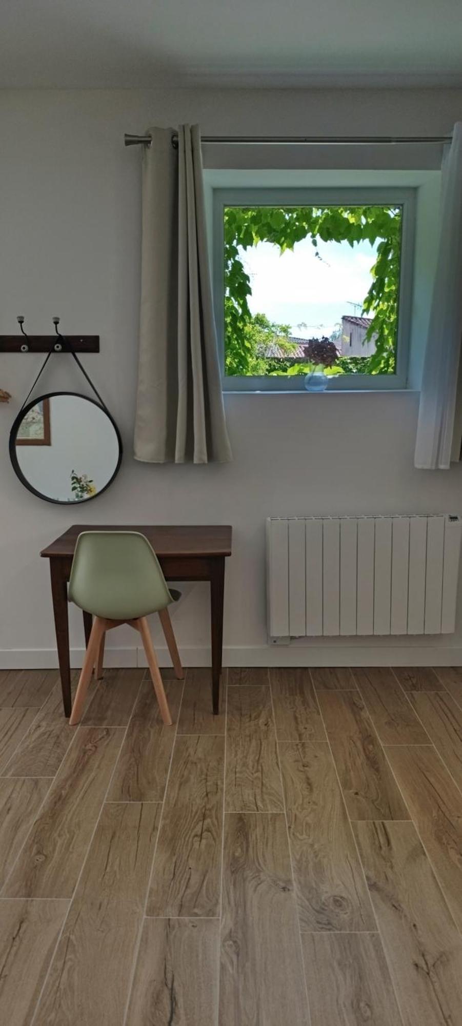 Maison Irondas Saint-Pierre-d'Aurillac Εξωτερικό φωτογραφία